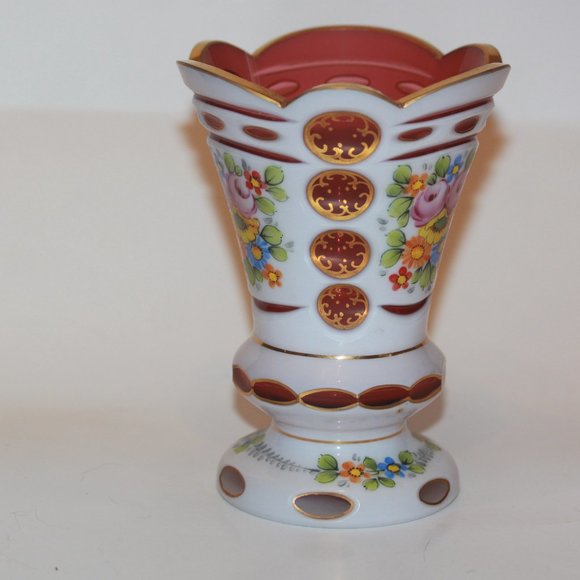 Bohemian Czech Red to White Cased Glass Vase Hand Painted Flowers LOT 8150 - Picture 2 of 7